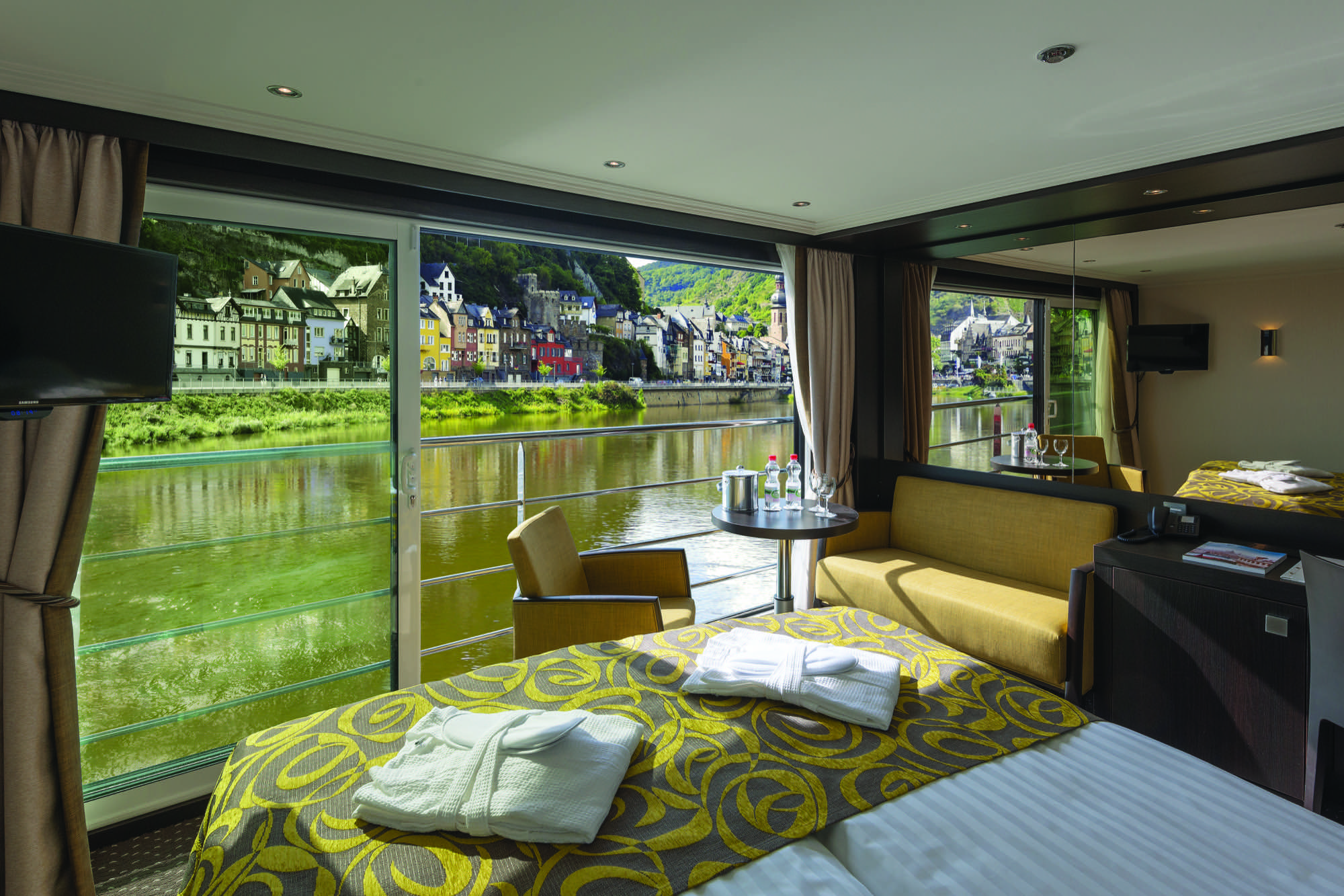 Avalon Waterways Avalon Impression Panorama Suite.jpg